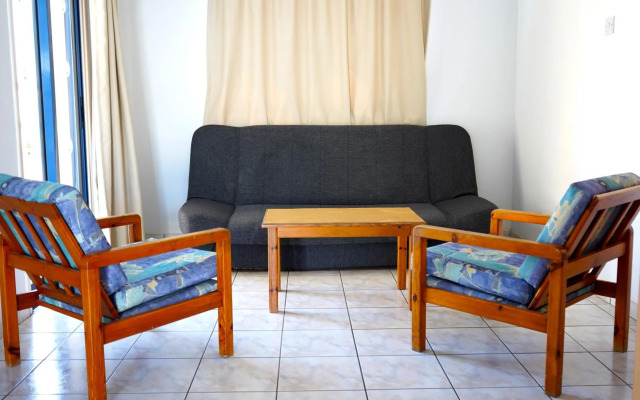 Green Bungalows Hotel Apartments