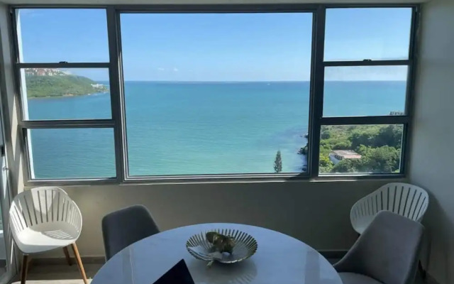 Oceanfront Paradise Marina Views Balcony