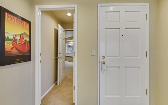 River Ridge 332ab