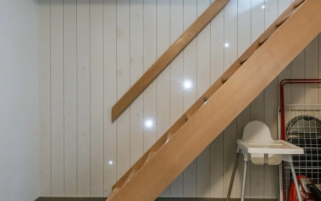 BE MID Cyri 16-00 02