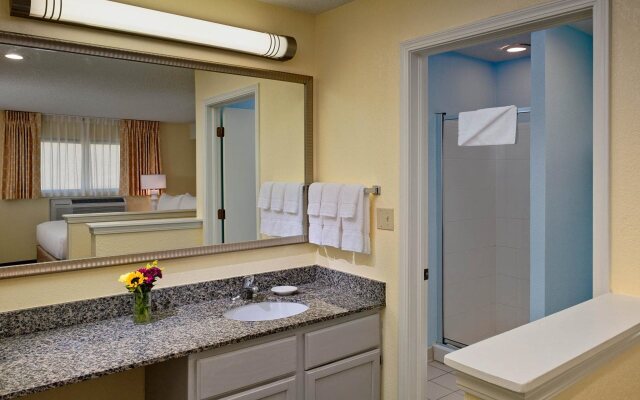 Sonesta ES Suites Providence - Airport