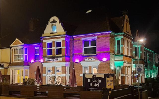Revado Hotel
