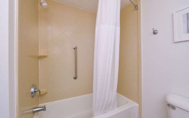 Hampton Inn & Suites Wilmington