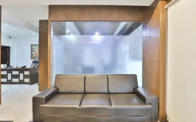 Mb Service Apartment By OYO Rooms