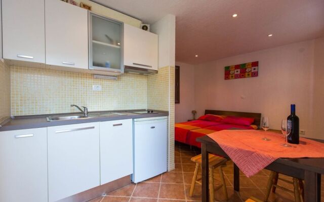 Anita Apartments