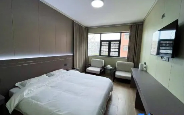 Heyuan Hotel