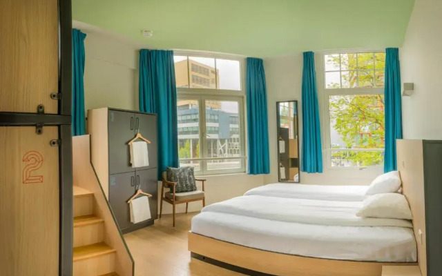 hotelImage