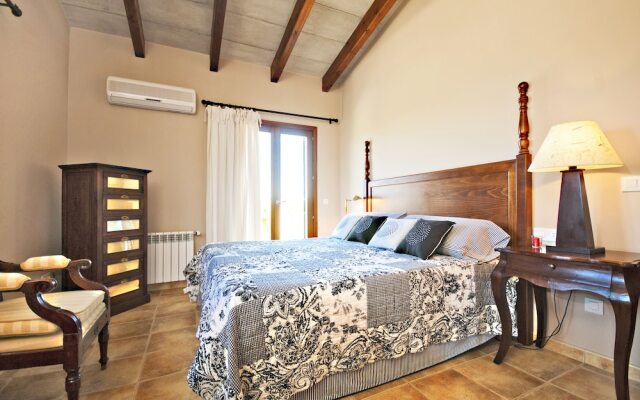 Finca Alzina