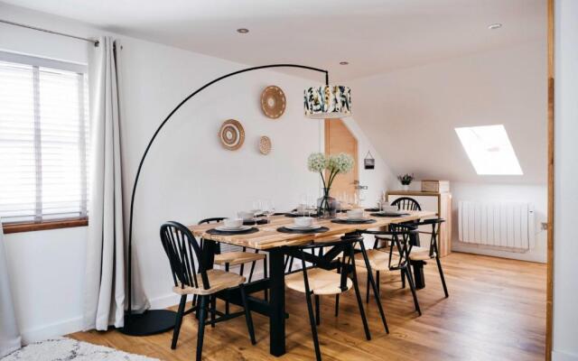 Tolcarne Stay - Luxury Newquay Apartment