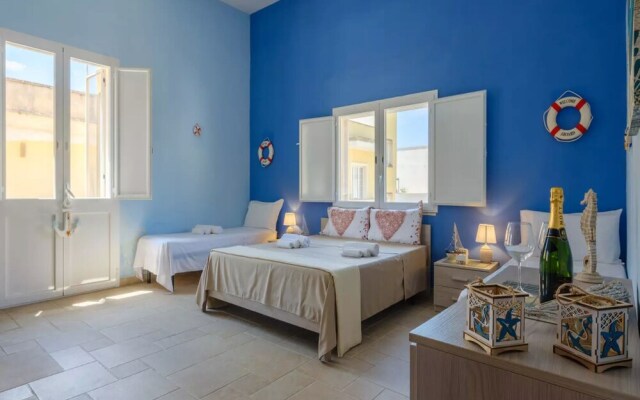 Seafront Luxury Belvedere With Panoramic Terrace