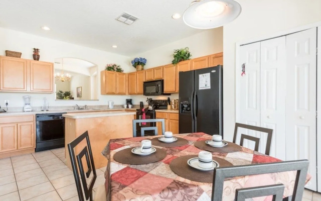 Kissimmee Vacation Homes by Sunshine HV