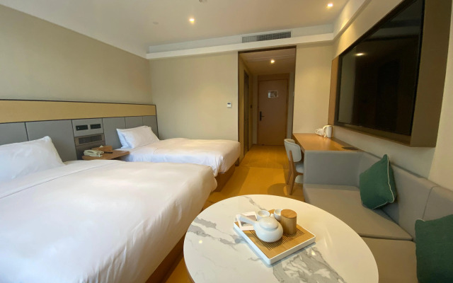 JI Hotel (Shanghai Jiangqiao National Exhibition Center Jiayi Road Subway Station)