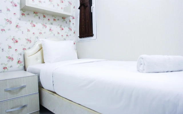 Pool View 2BR Mutiara Bekasi Apartment