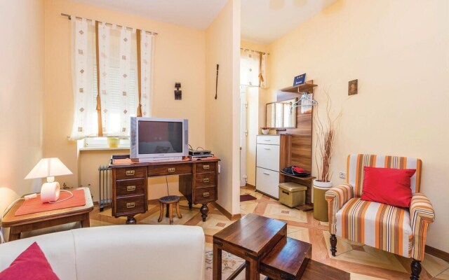 Stunning Home in Crikvenica With Wifi and 3 Bedrooms