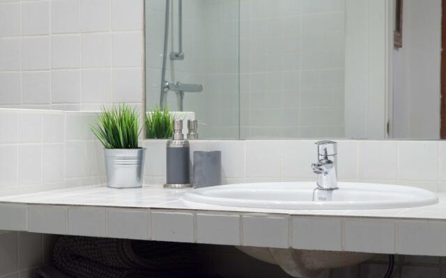 M (AXIII83) Apartamento con jardín Hispanoamérica