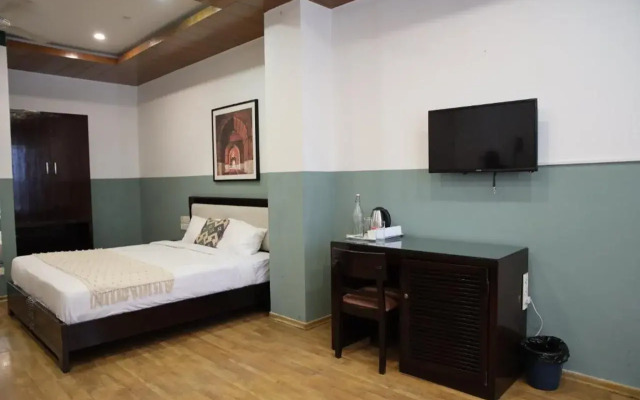 OYO 11137 Hotel Morgen Suites