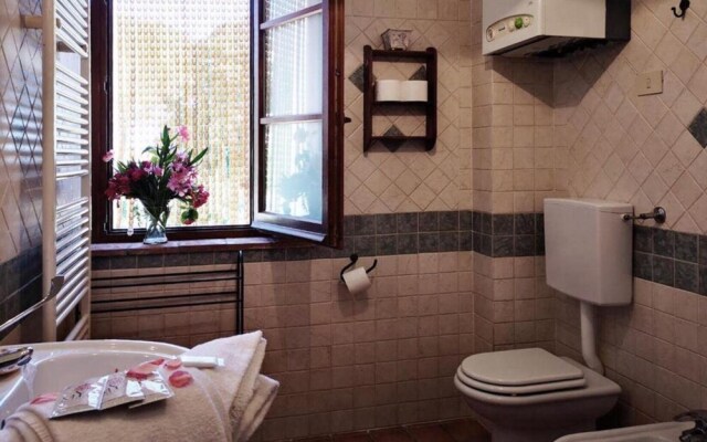 Pomegranate apt With Shared Pool