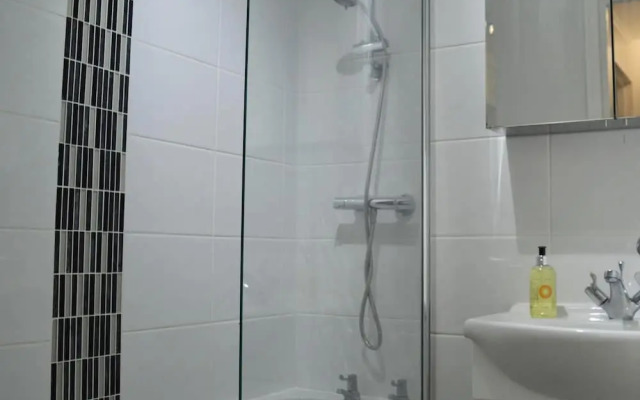 Modern 3BD Home in the Northern Quarter