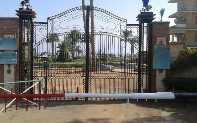 Fanara Apartments Armed Forces