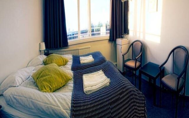Lily Guesthouse