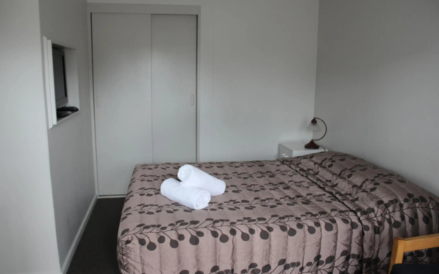 Cherylea Motel