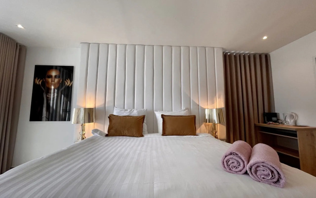 Saint Tropez Boutique Hotel