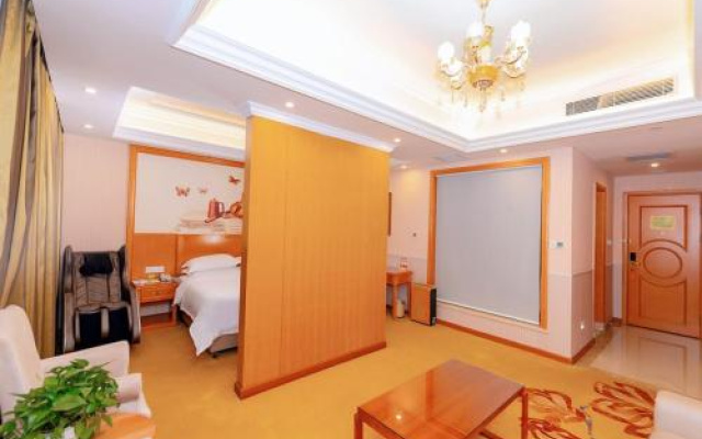 Vienna Hotel Shenzhen Longgang Ainan Road