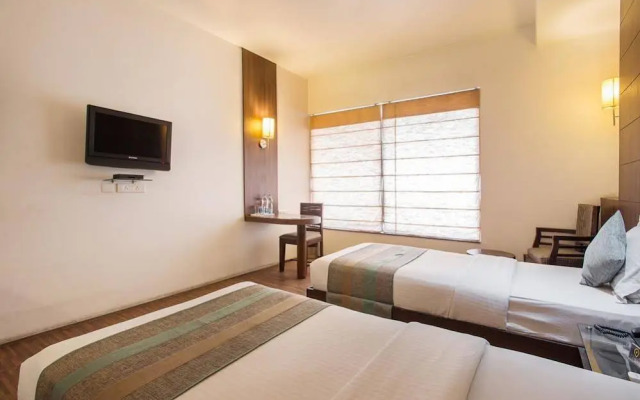 OYO 705 Hotel S-57
