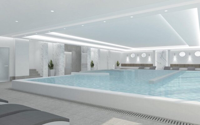 Crowne Plaza Limassol by IHG