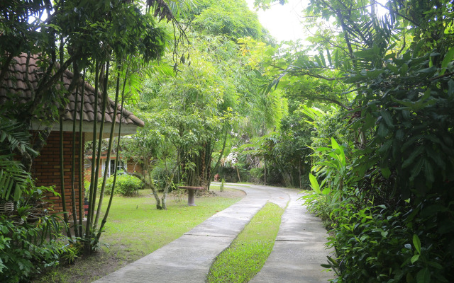 SaimoonburyResort
