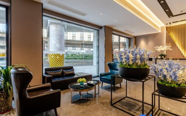 Homeinn Selected Hotel (Hefei Railway Station Xindi Plaza)