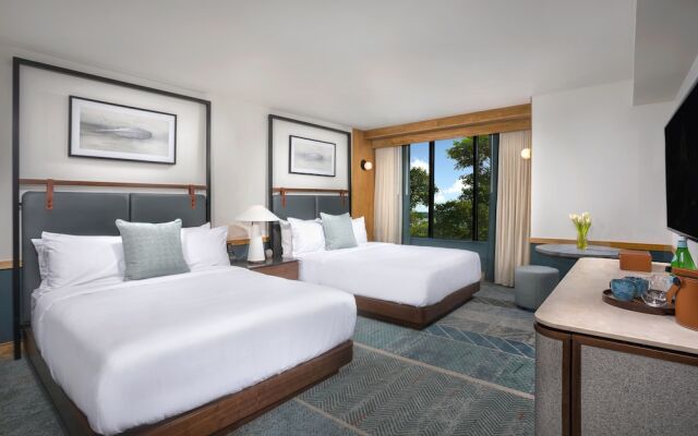 Merriweather Lakehouse, Autograph Collection