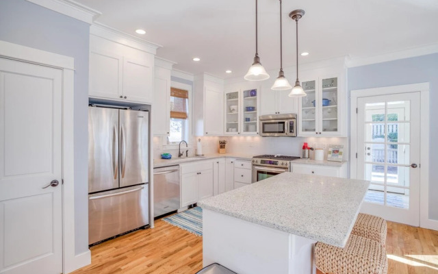 Jewel Box At The Beach