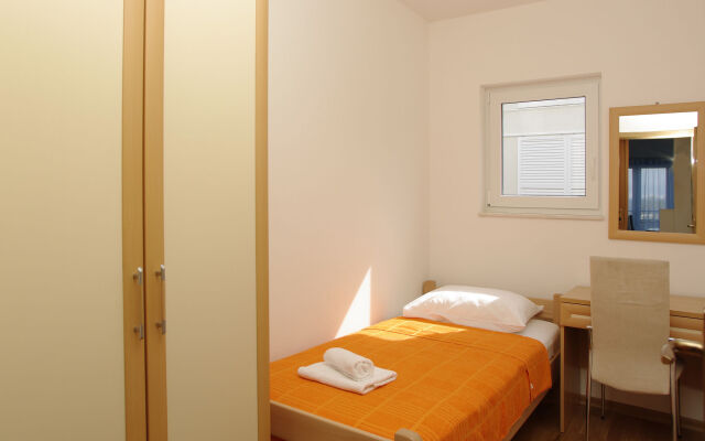 Aparthotel Marina Gromela