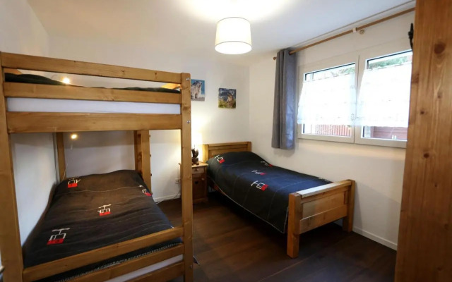 Perrine Garden - Cozy Central Apartment with Private Garden