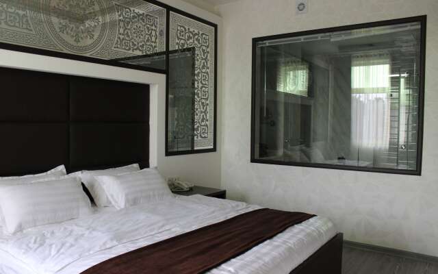 Hotel Safir