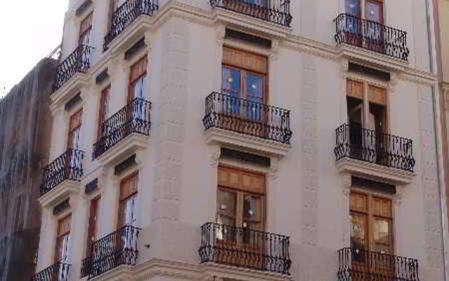 5 Flats Torres De Serrano