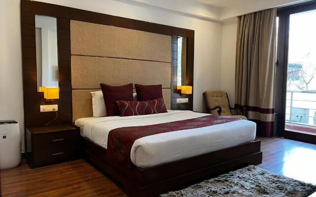 Yuhi Suites