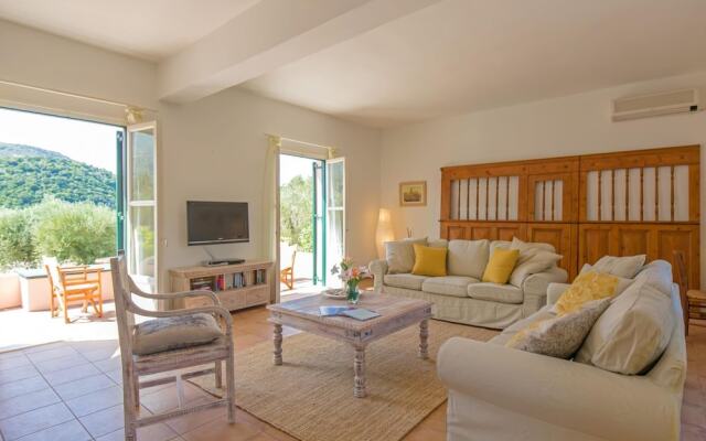 Loutsa Villa in Ithaki