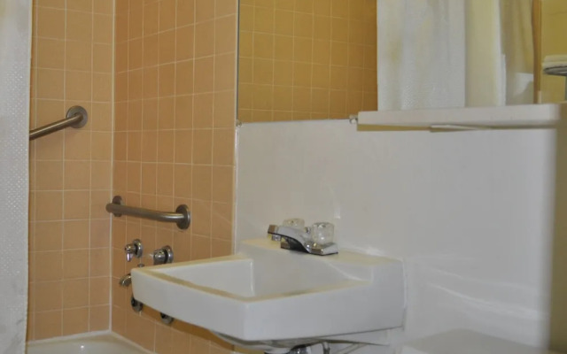 Budget Inn Express Downtown Helena