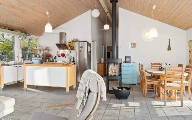8 Person Holiday Home in Hadsund