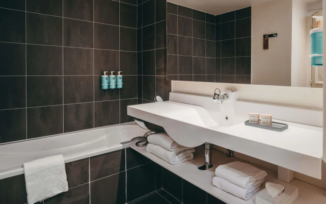 Отель Novotel Paris Centre Tour Eiffel 