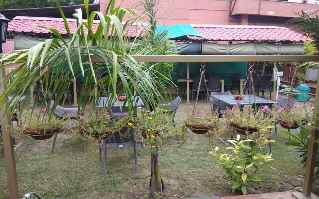 Zigzag Hostel Agra
