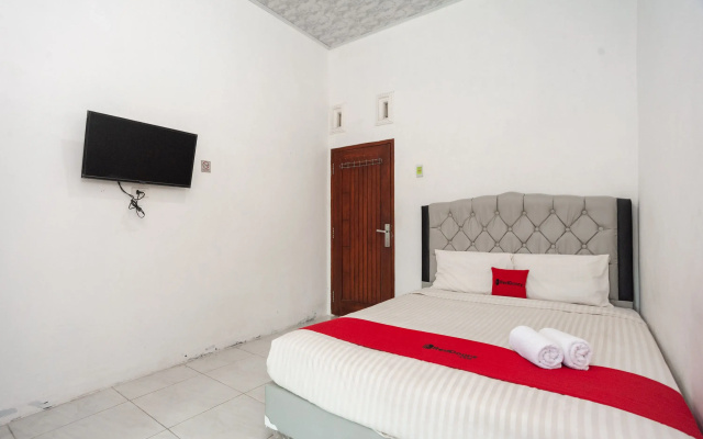 RedDoorz Syariah @ Jalan Panglima Polim Lampung