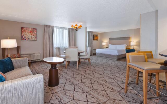 Crowne Plaza Columbus North- Worthington by IHG