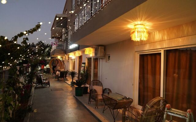 Lara Boutique Hotel