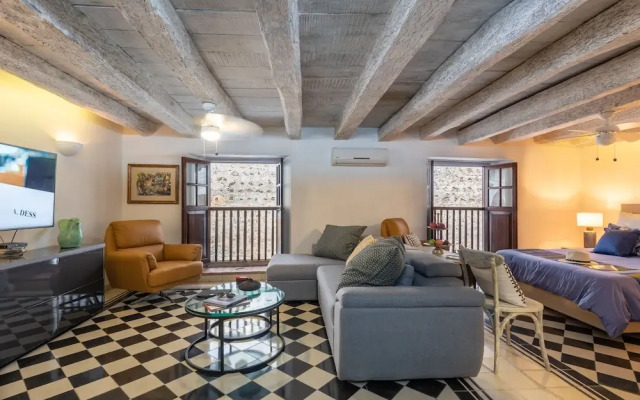 Exclusive Apartment Walled City