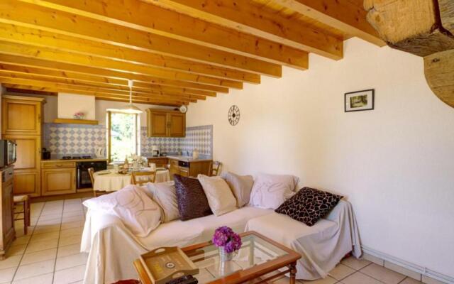 Gîte Les Salles, 6 pièces, 10 personnes - FR-1-496-60