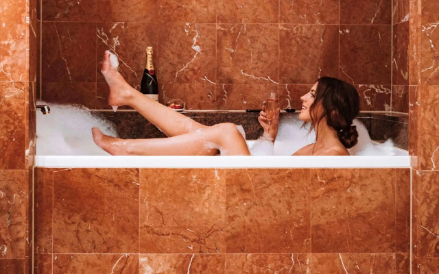 Pullman Cairns International