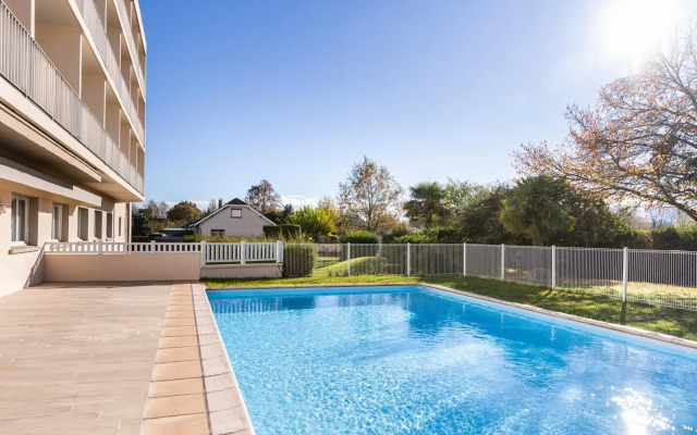 ibis Tarbes Odos